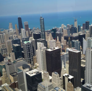 Meet your Posher, Leslie